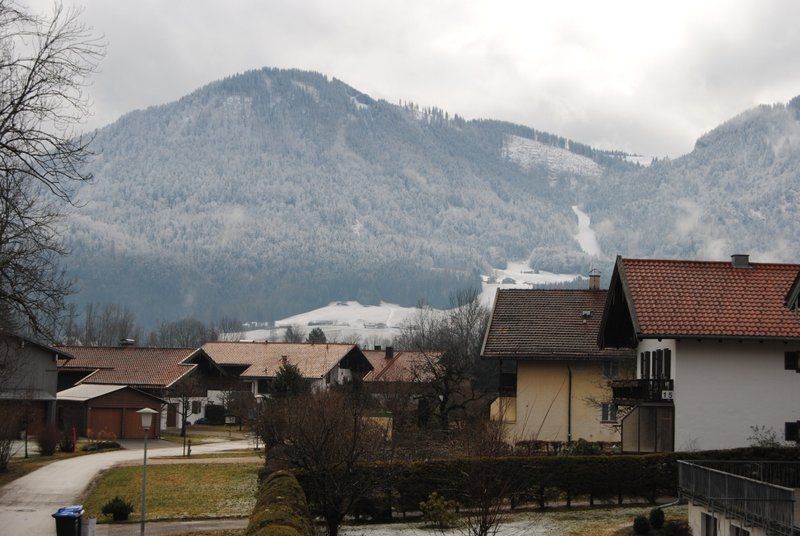 Ausblick vom Balkon auf die Ruhpoldinger Berge