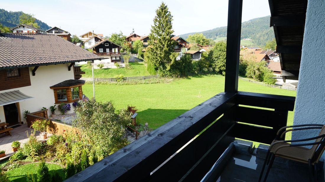Der Balkon mit Aussicht