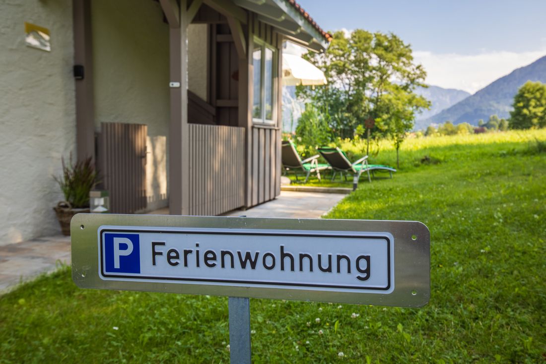 Gäste-Parkplatz direkt beim Aufgang zur Wohnung