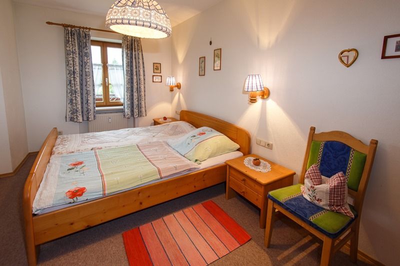 FeWo 1 / Schlafzimmer 2