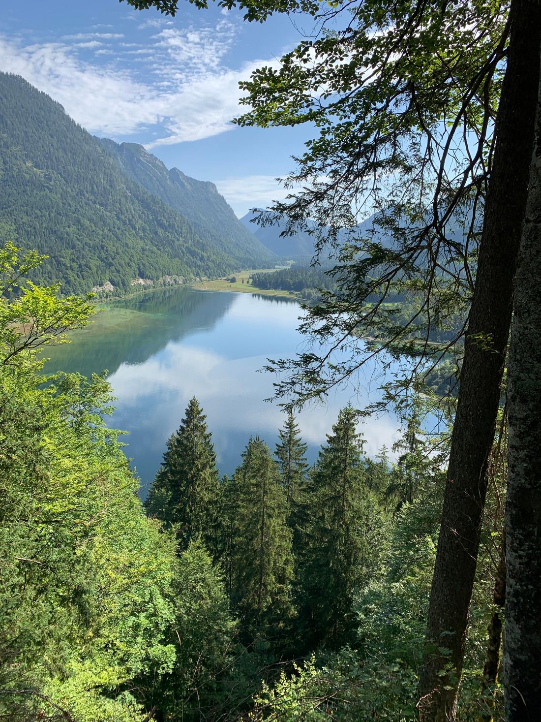 Blick vom Dürnfeldkreuz zum Weitsee