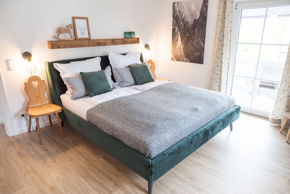 Schlafzimmer III