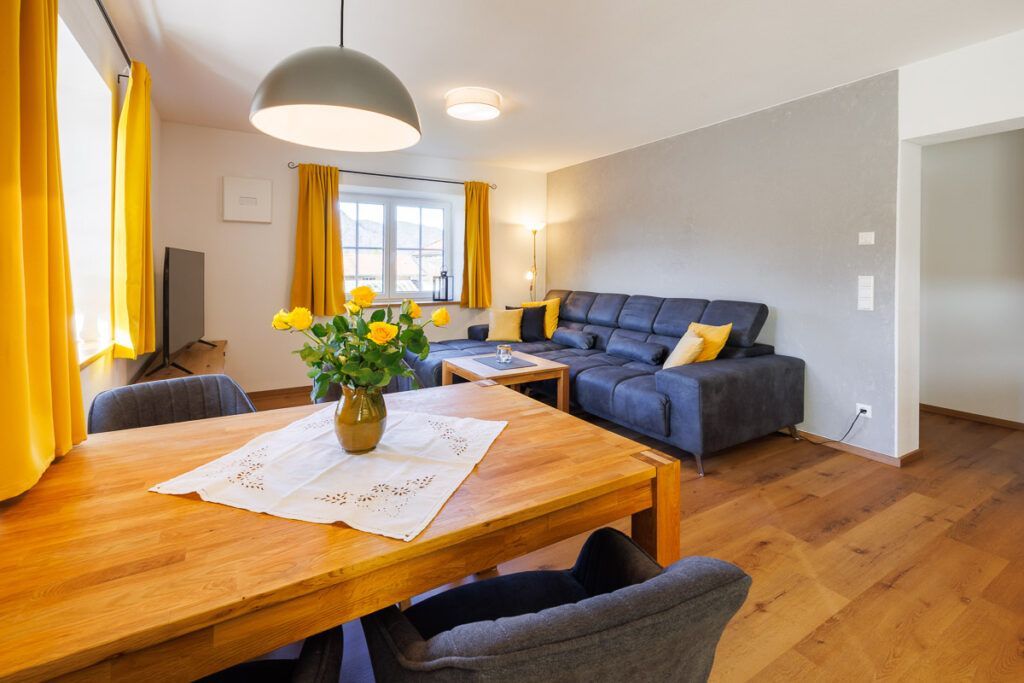 Blick in das Wohnzimmer