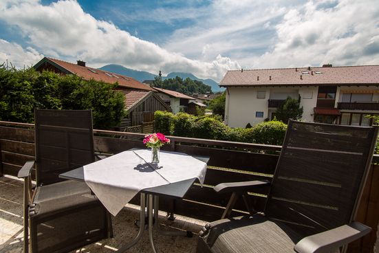 Ausblick vom Balkon der FeWo Unternberg in Richtung Pfarrkirche St. Georg