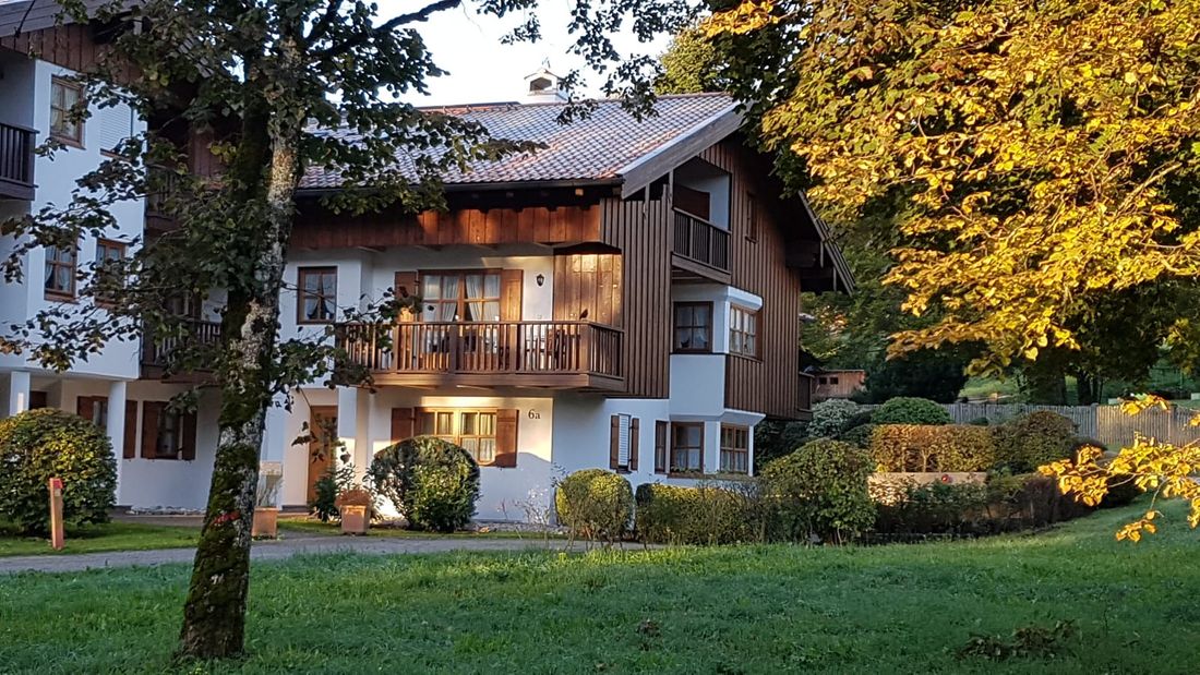 Unsere Wohnung befindet sich im 1. Stock