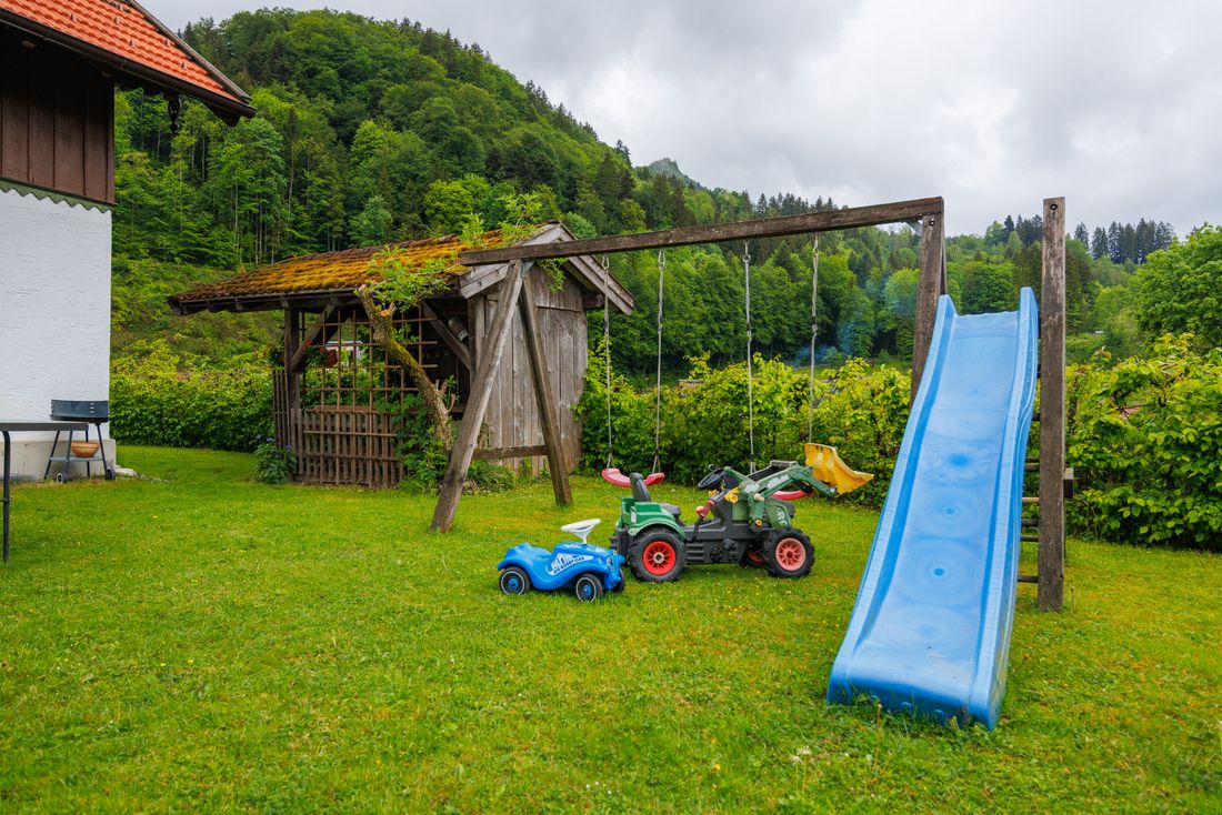 Unser Spielplatz im Garten