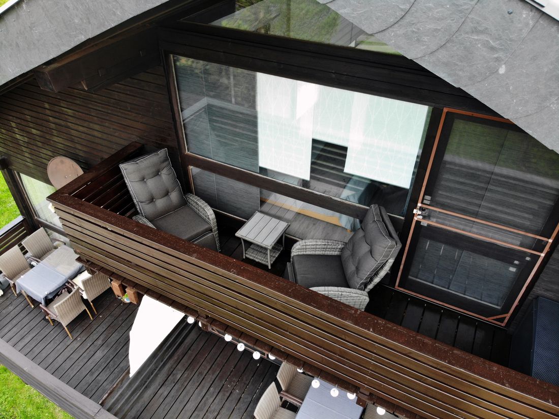 oberer Balkon