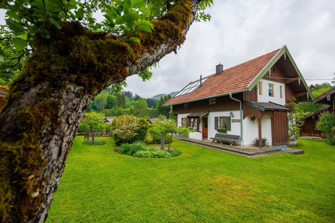 Unser Haus mit Garten