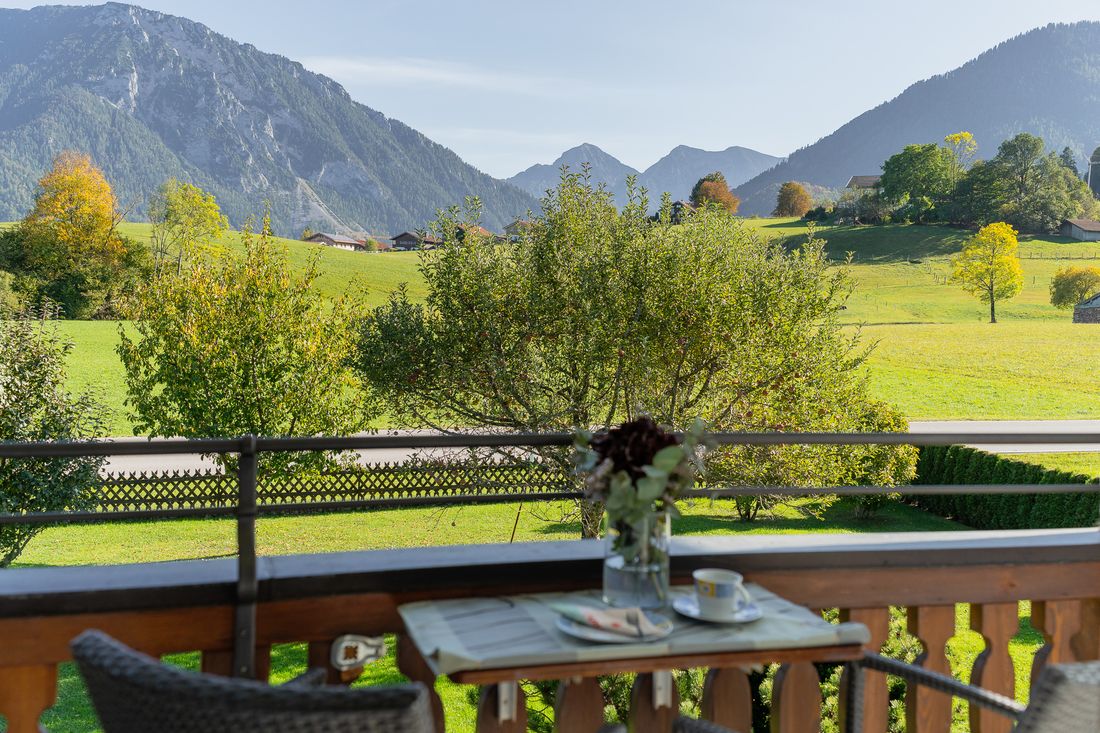 Blick zum Rauschberg und Sonntagshorn