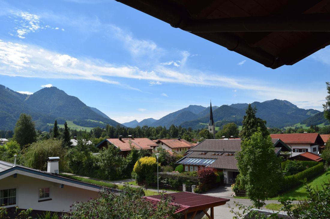 Ausblick nach Westen vom Balkon