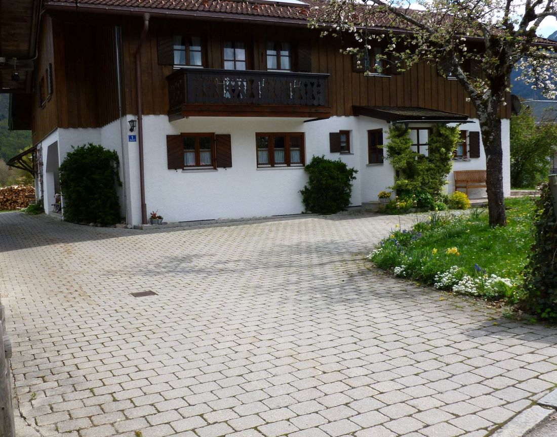 Hofzufahrt