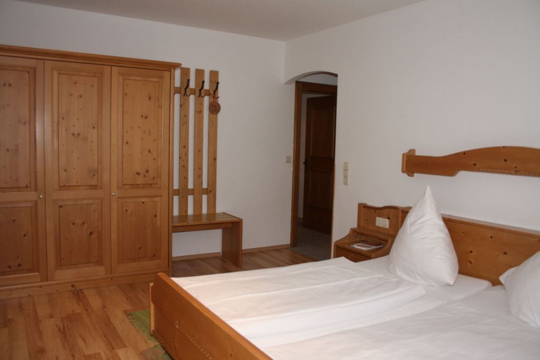 Familienzimmer "De Lux",  im EG mit Terrasse (2 getrennte Räume)