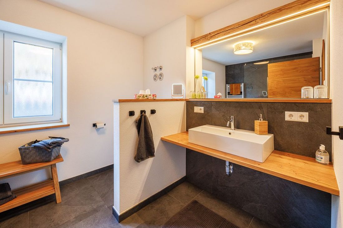 Blick in das Badezimmer