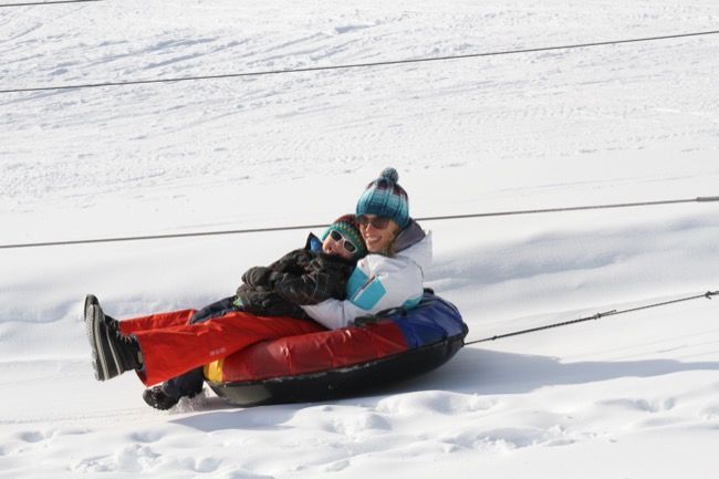Snowtubing - ein Spaß für die ganze Familie