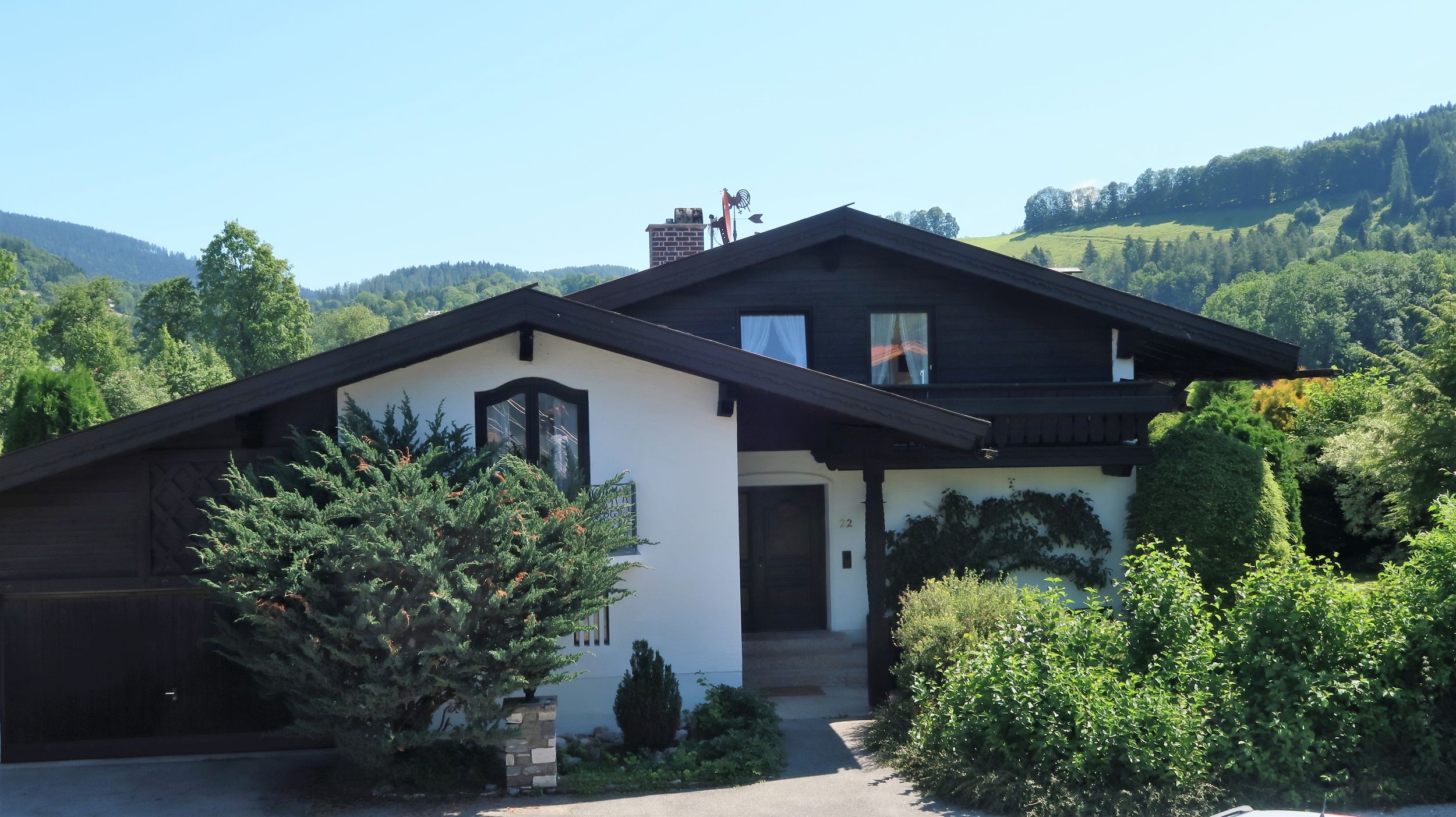 Haus im Sommer